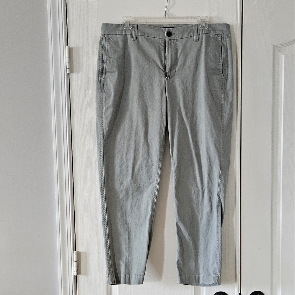 Women's J Crew Cropped Pants Size 14 Light Geen/Grey Style AD156